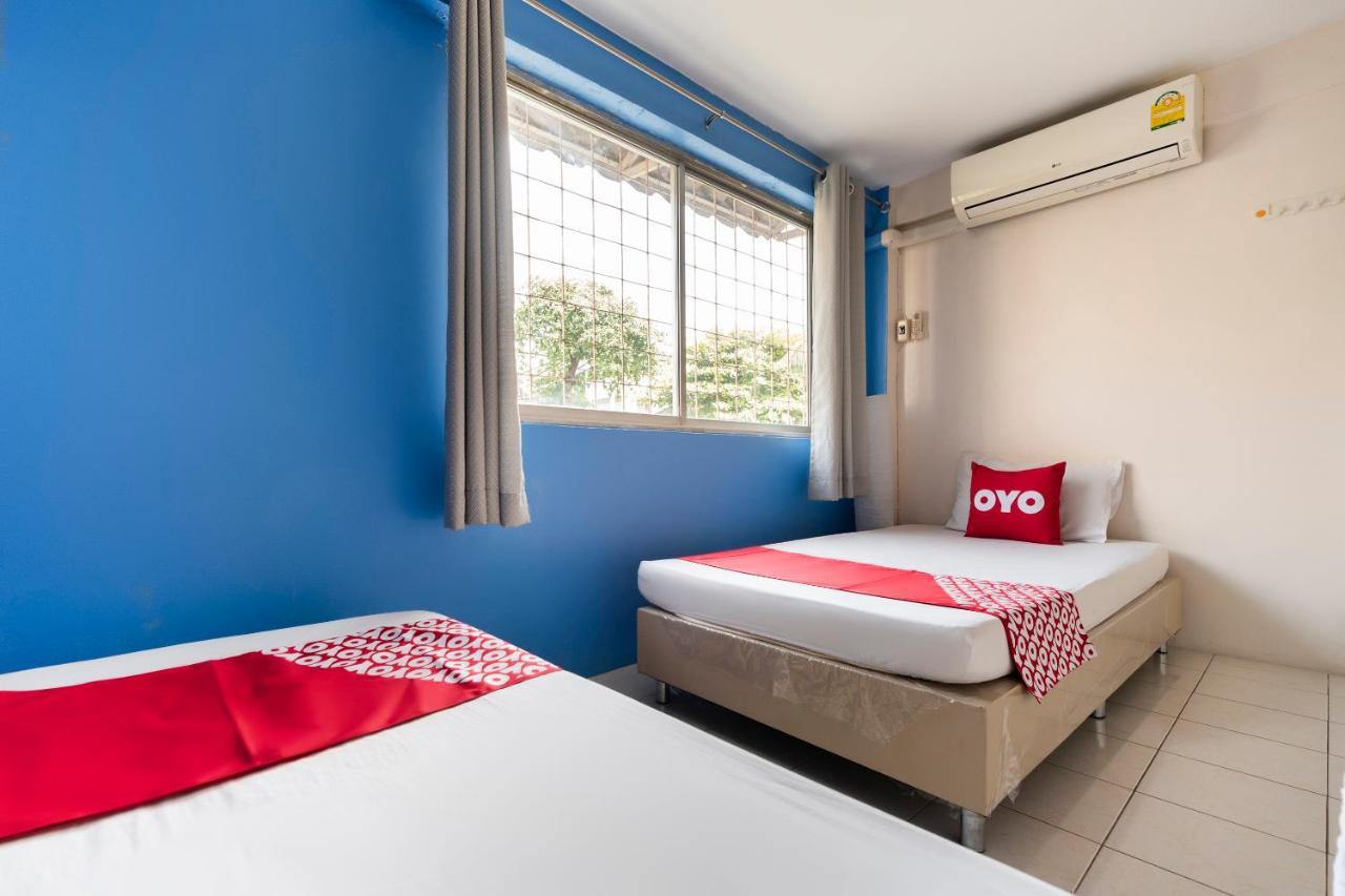 Oyo 618 At Khaosan Hostel (Adults Only) Bangkok Dış mekan fotoğraf